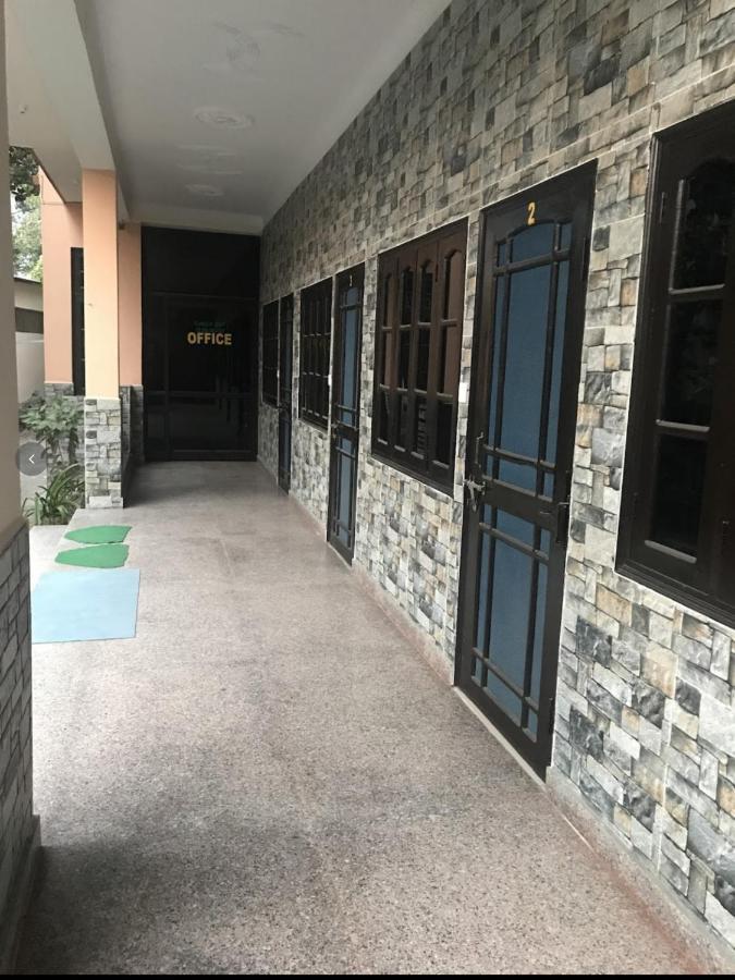 Karwaan Homestay Rishīkesh Buitenkant foto